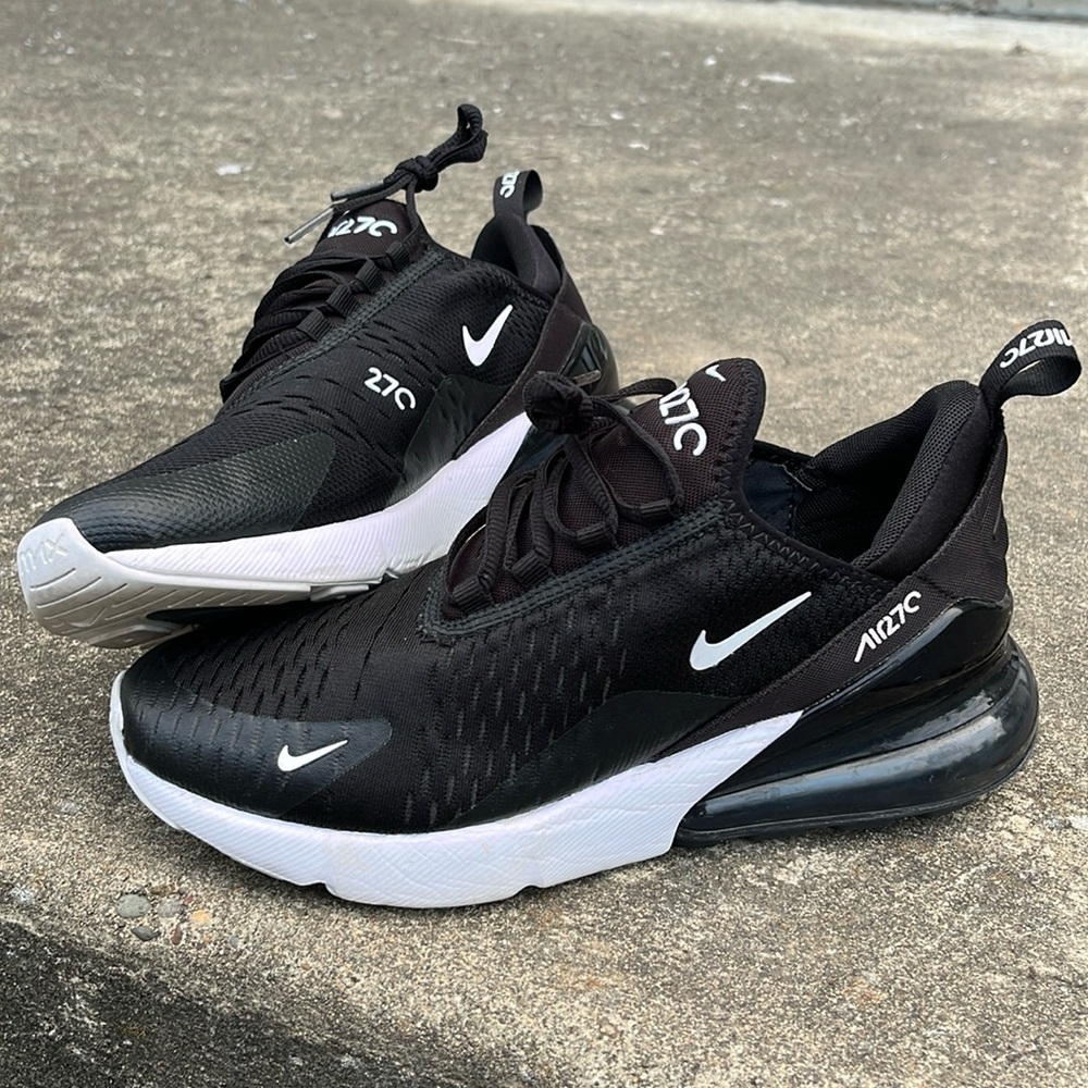 Nike Air Max 270 Women’s Size 8.5